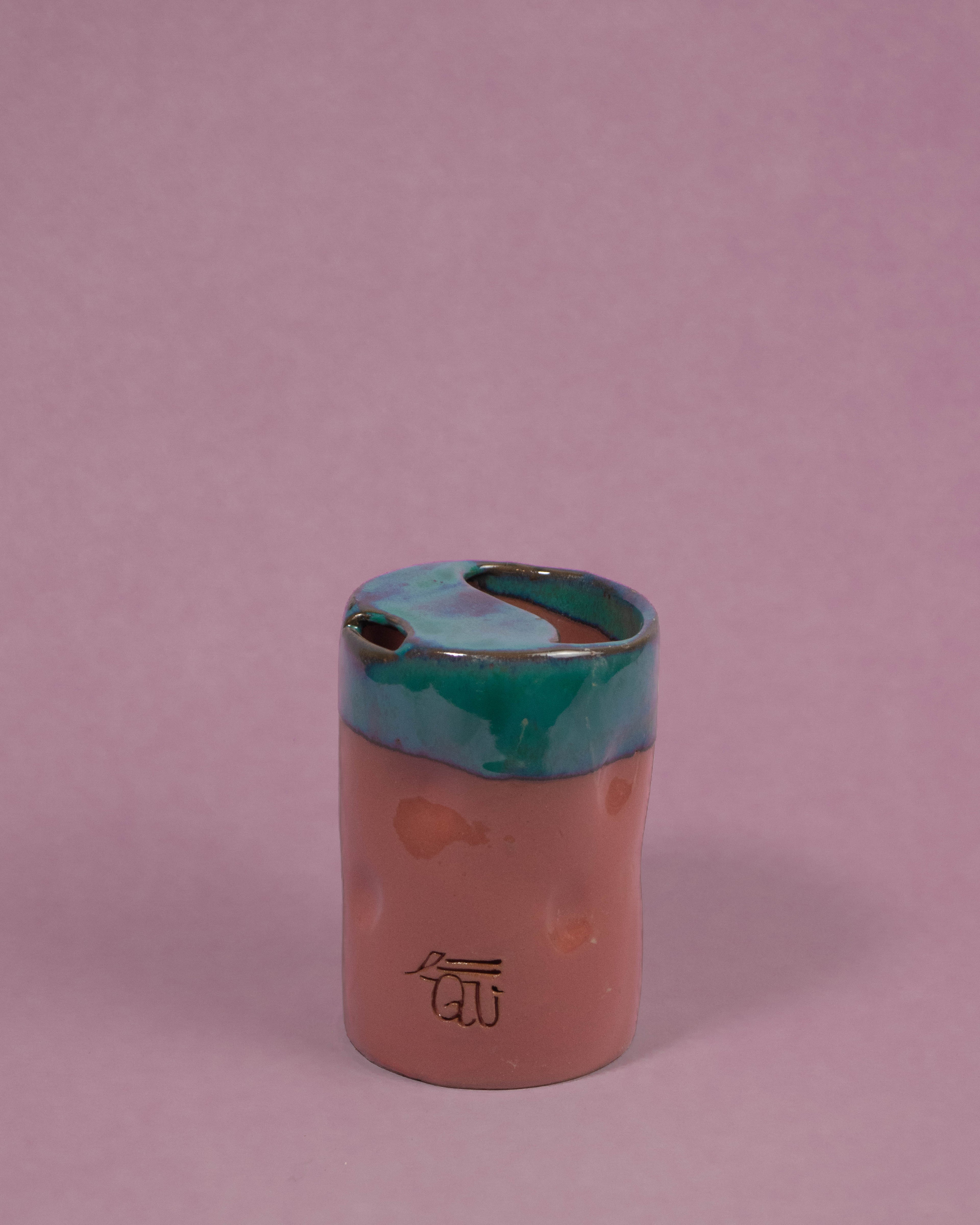 The Voya Mug in Strawberry Matcha