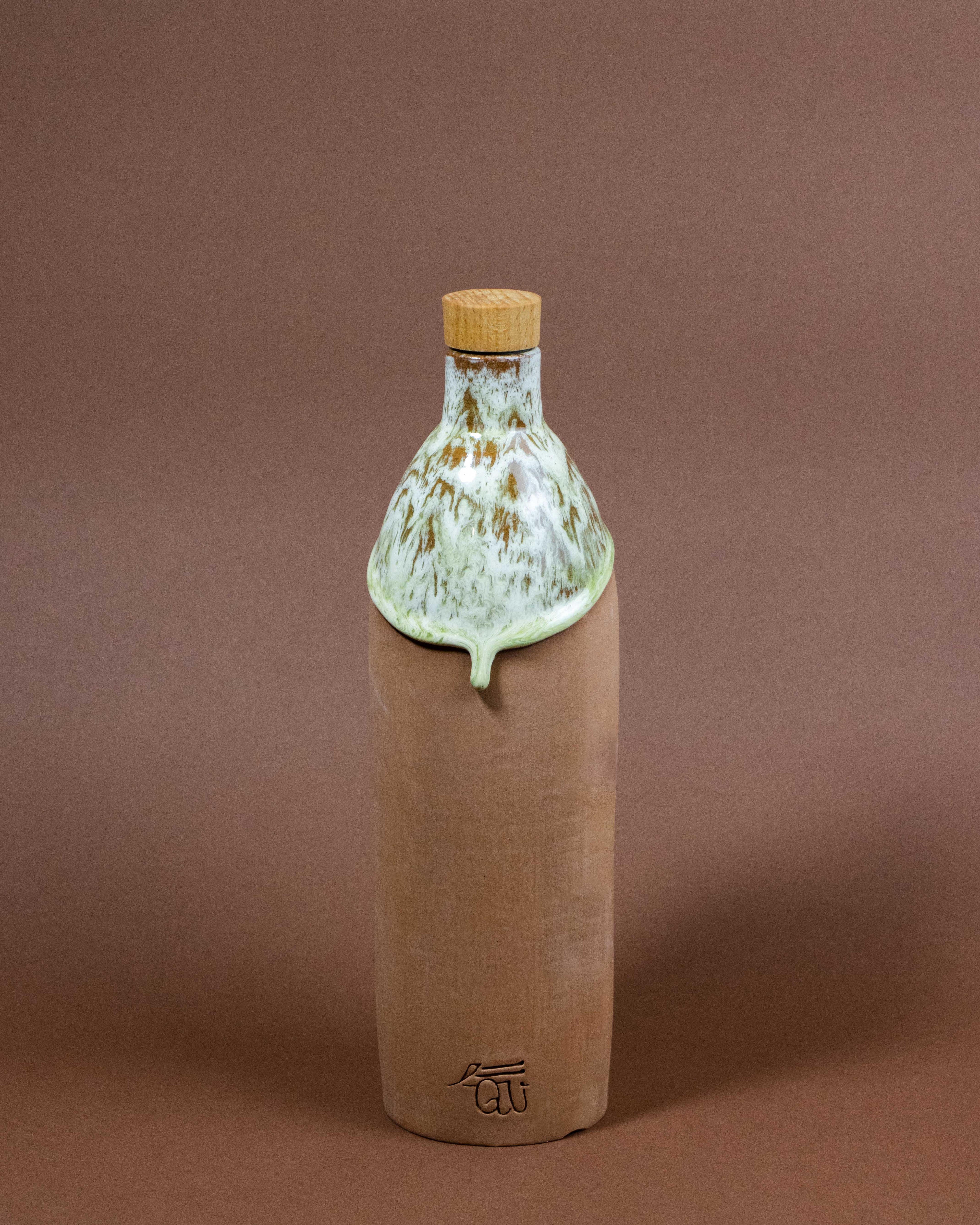 The Big Nūt Bottle in Melt